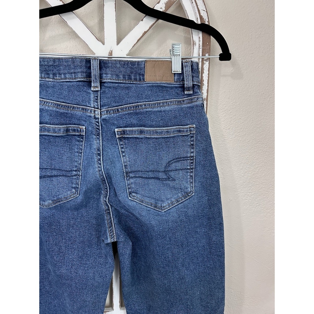 American Eagle Stretch SIZE 2 REGULAR Medium Wash Hi Rise Mom Jeans *J264 - Picture 3 of 6